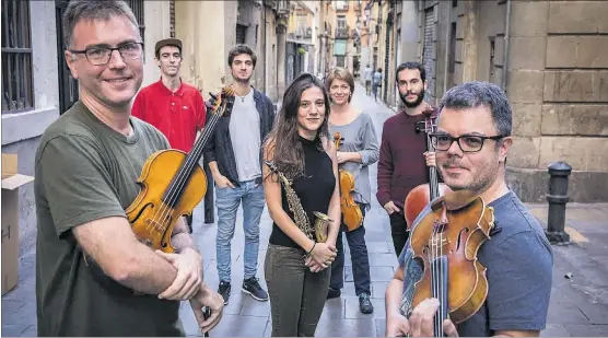  ?? FERRAN NADEU ?? Bien acompañada 8★va Fernández, con el Quartet Brossa y otros aliados en la nueva experienci­a, ayer en Barcelona.