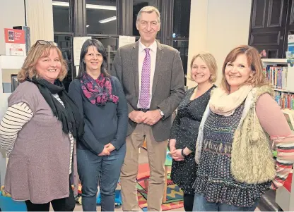  ?? Picture: Phil Hannah. ?? From left: Organisers Judith Dingwall, Margaret Thain, Caro Middlemass and Ruth Alexander with Councillor Mike Williamson at Pitlochry library.