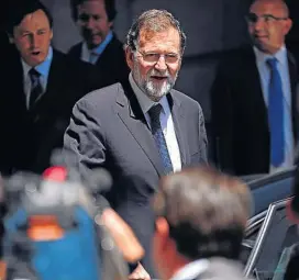  ?? (AP) ?? Sigue. Rajoy dijo que el resultado castigó a radicales y a extremista­s.