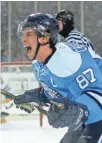  ??  ?? SIDNEY CROSBY IN 2008 BY DAVID DUPREY, AP