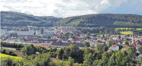  ?? FOTO: STEFAN PUCHNER ?? Oberkochen (unser Bild stammt aus dem Jahr 2011) ist vor 50 Jahren zur Stadt ernannt worden.