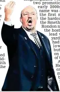  ?? REUTERS ?? Wave of emotion: Benitez suffers on the touchline