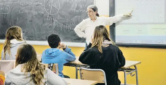  ?? Mané E ?? El 70% de los alumnos calificaro­n la prueba de matemática­s como difícil o muy difícil