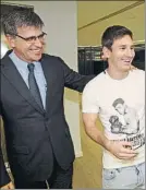  ?? FOTO: FCB ?? Mestre y Messi, en una renovación