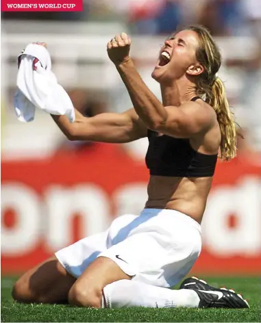  ?? ROBERTO SCHMIDT — AFP/GETTY IMAGES ?? Brandi Chastain of the U.S. celebrates after scoring the winning penalty kick in the 1999Women’s World Cup final against China.