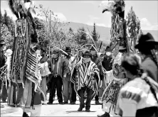  ?? Glenda Giacometti/ El Comercio ?? • Diferentes grupos indígenas se reunieron en Pujilí, Cotopaxi. Conmemorar­on el paro del año pasado.