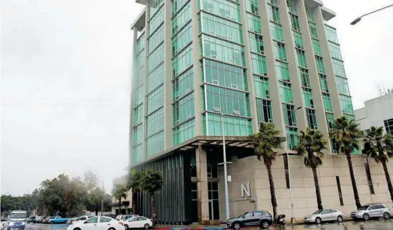  ?? /ÁNGELES GARCÍA ?? Yox Holding tiene una sucursal en el edificio Fray Servando Teresa de Mier