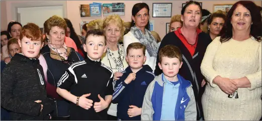  ?? Photo by Michelle Cooper Galvin ?? Some of the families at the Travellers’ meeting in Ballyspill­ane Community Centre on Wednesday.