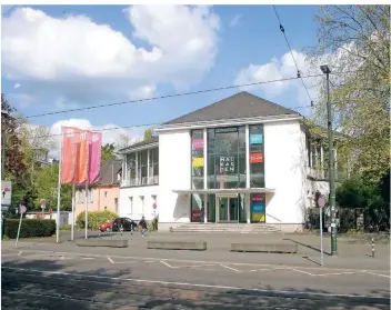  ?? FOTO: THOMAS BERNHARD ?? Der Malkasten und dessen Parkhaus sind die künstleris­che Heimat Karl Heinz Rummenys.