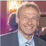  ??  ?? Jürgen Klinsmann ist Hertha-Fan und Fußball-Papa. FOTO: DPA