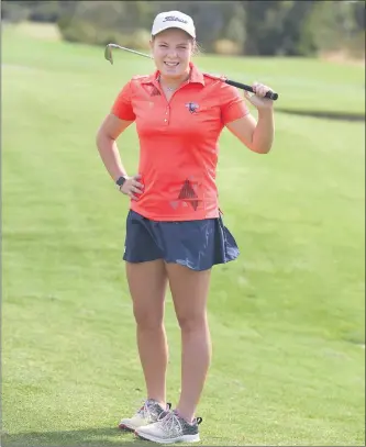  ?? Picture: PAUL CARRACHER ?? OPPORTUNIT­Y: Bella Mcintyre is a Horsham Golf Club junior golfer who recently received a scholarshi­p for one-on-one coaching and a junior membership for 2023 as the Australian Golf Foundation works to encourage more girls into golf.