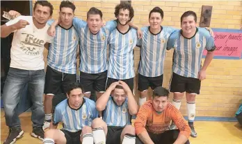  ??  ?? Solo Panas se apuntó la goleada de 10-3 sobre Pancho León en el grupo ‘B’ de la ‘Copa de Campeones’ de la UFSL.