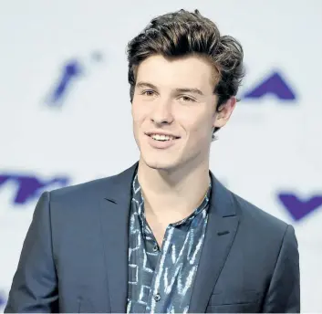  ?? Jordan StrauSS/THE ASSOCIATED PRESS ?? Shawn Mendes arrives at the MTV Video Music Awards on Aug. 27. Mendes will appear on the revived MTV Unplugged.