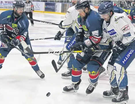  ?? Picture: Derek Black. ?? Stars pair Matt Marquardt and Francois Bouchard attack the MK Lightning defence.