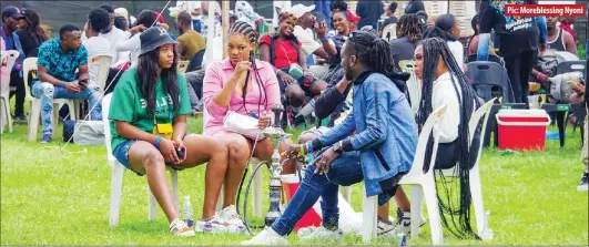  ?? Pic: Moreblessi­ng Nyoni ?? Some of the revellers at yesterday’s CookOutZW event at Alexandra Sports Club in Harare