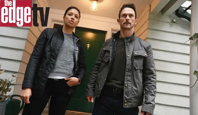  ??  ?? SALVAGE OPERATIONS: Riann Steele, above left and below, and Jonathan Tucker search for pieces of an alien spaceship in ‘Debris,’ which premieres Monday on NBC.