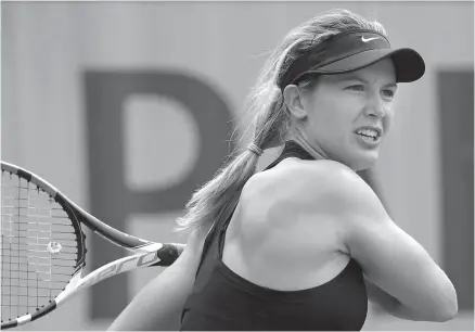  ?? THOMAS SAMSON AGENCE FRANCE-PRESSE ?? Eugenie Bouchard n’a pas pu résister plus de 59 minutes à l’irrésistib­le jeu de la Lettone Anastasija Sevastova.