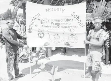  ?? ?? Maruranau Nursery School officials with a banner to celebrate the anniversar­y