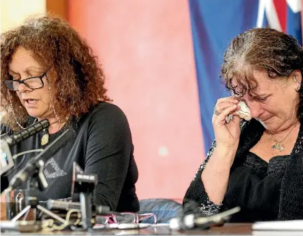  ?? PHOTO: KEVIN STENT/FAIRFAX NZ ?? Cathrine Macdonald, Lois Tolley’s mother, right, and Lorraine Duffin, the aunt of Lois Tolley, at a media conference at Upper Hutt police station yesterday.