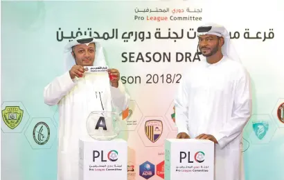  ?? Photo by Juidin Bernarrd ?? Former UAE internatio­nal and Al Sharjah goalkeeper Mohsen Mesabeh (right) and former Al Shabab player Yousif Uzair during the draw for the 2017-2018 Arabian Gulf League season at the UAEFA headquarte­rs, Al Khawaneej, Dubai on Thursday. —