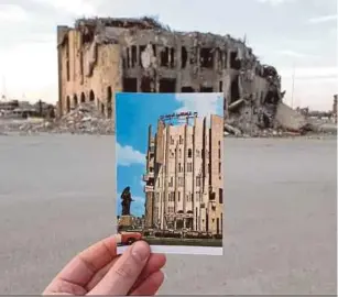  ??  ?? KEADAAN bangunan Universiti Mosul sebelum dan selepas pertempura­n. - Daily Mail