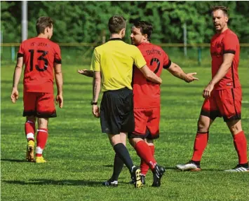  ?? Foto: Thorsten Jordan (Archivbild) ?? Der TSV Utting startet mit einem Heimspiel in die Relegation: Am Donnerstag ist Moorenweis am Ammersee zu Gast. Weil und Dießen beginnen am Mittwoch auswärts.