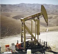  ??  ?? File photo shows a pumpjack drilling for oil in the Monterey Shale, California, USA.