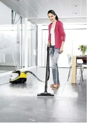  ??  ?? Kärcher’s new SV 7 steam vacuum cleaner removes loose dirt and caked-on grime quickly and reliably.