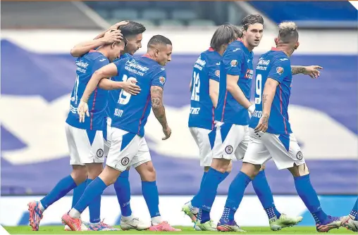  ?? FOTO: ADRIÁN MACÍAS / MEXSPORT ?? Cruz Azul quiere seguir con el buen paso, ahora en el torneo regional.