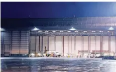  ?? FOTO: CONDOR ?? Condor hat am Flughafen Düsseldorf rund 7400 Quadratmet­er im Hangar 7 angemietet.