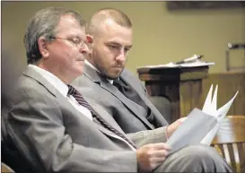  ?? BrAnDon Dill/speCiAl to the CommerCiAl AppeAl ?? Bartlett police officer lucas hines (right) confers with his attorney, Arthur Quinn, at his sentencing hearing Friday. hines was convicted of reckless driving in a 2014 crash that killed two people. he was granted a six-month deferred sentence by...