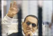 ?? Associated Press ?? EX-PRESIDENT HOSNI MUBARAK, shown at a hearing last month, is accused in protesters’ deaths.