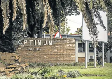  ?? /Bloomberg ?? Power play: The sale of the Optimum colliery to the Gupta-owned Tegeta was shrouded in allegation­s of corruption. It is alleged that the Department of Mineral Resources wants to shuffle regional managers in order to put more Gupta-friendly officials in...