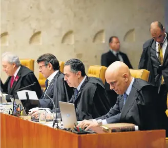  ?? DIDA SAMPAIO/ESTADÃO–11/10/2017 ?? Divisão. Por 6 votos a 5, STF decidiu que Congresso deve dar aval para afastar parlamenta­r