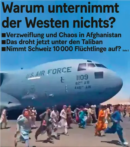  ??  ?? Panik in Kabul – manche Afghanen versuchten sogar, sich an einem Us-flieger festzuklam­mern.