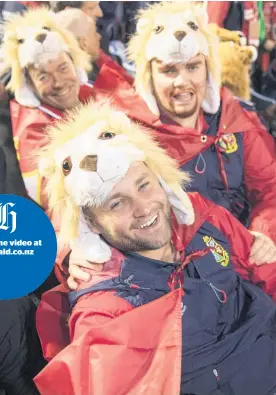  ?? Picture / Greg Bowker ?? Lions fans cited jet lag and inflated booze prices for their lack of party spirit at the Lions’ clash with the Barbarians in Whangarei.