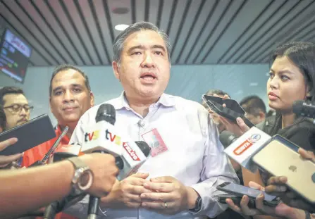  ?? — Bernama photo ?? Loke speaks to the media after seeing off passengers of Batik Air departing from Kuala Lumpur to Sibu at the KLIA Terminal 1 on Wednesday.