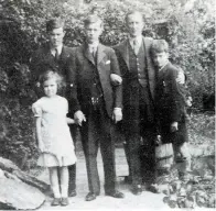  ?? ?? g ‘Up the Ents! Down with the Ruffians’: JRR Tolkien, second from right, with his children (from left) Priscilla, Michael, John and Christophe­r, in 1936