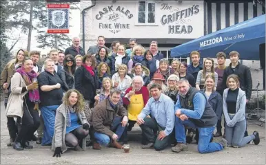  ??  ?? Jerry and Karen Copestake have retired after 30 years behind the bar of the Griffin’s Head in Chillenden