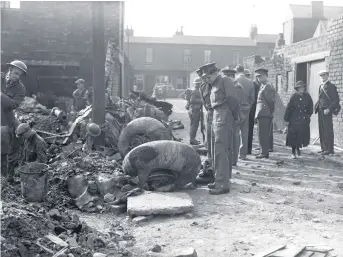  ??  ?? The remains of the German bomber which crashed in Suffolk Street.