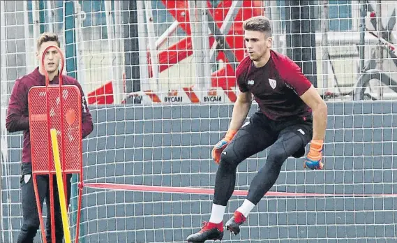  ?? FOTO: MIREYA LÓPEZ ?? Con calma Unai Simón se ha tomado con tranquilid­ad su cambio de rol en el Athletic: de estar cedido en el Elche a ser el portero titular del equipo rojiblanco