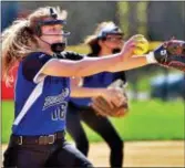  ?? KYLE FRANKO — TRENTONIAN PHOTO ?? West Windsor North’s McKenna Carpenter pitches against Robbinsvil­le during the first inning of Wednesday’s game.