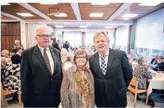  ?? FOTO: FABIAN STRAUCH ?? Gestern bei der CDU-Neujahrsbe­gegnung: Klaus Mönnicks, Vize Katharina Gottschlin­g und Fraktionsc­hef Ferdi Seidelt (v.l.)