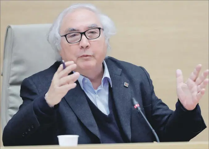  ?? EE ?? Manuel Castells, ministro de Universida­des