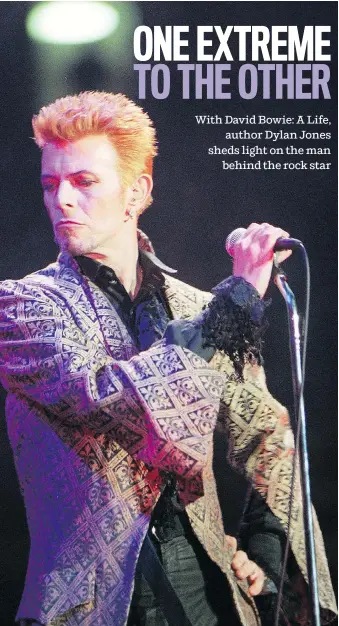  ?? RON FREHM/THE ASSOCIATED PRESS/FILES ?? David Bowie led a complicate­d life filled with early archetypal rock-star behaviour and excess that eventually gave way to a more nuanced and mature man and musician.