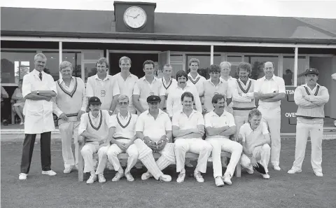  ?? ?? Braywood Cricket Club lined up with starts from test and county cricket in 1987. Ref:134868-5
