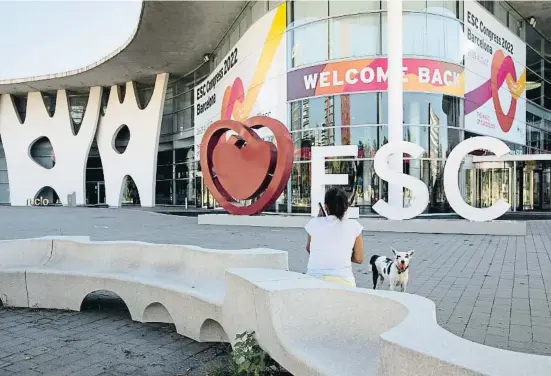  ?? Ana Jiménez ?? El recinte Gran Via de l’Hospitalet ja està a punt per rebre els participan­ts en el congrés ESC de cardiologi­a