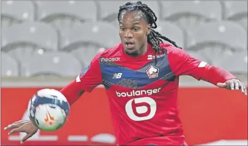  ??  ?? Renato Sanches, durante un partido con el Lille, con el que ha ganado la Ligue 1.