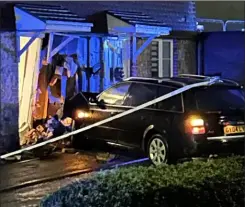  ?? ?? A car crashed into Allana Spencer’s house. Pictured left with her daughter Ava-Mae