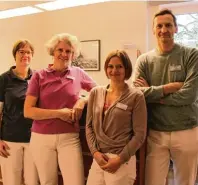  ?? Fotos: Jessica Klausner ?? Dr. Schlipf und sein Frauenärzt­innen Team (von links): Dr. Rettinger, Dr. Rzepa und Frau Fiedler.